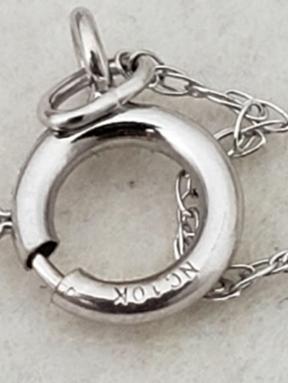 10K White and Rose Gold 10k Intertwined Heart On 20 Inch Chain - Picture 9 of 13
